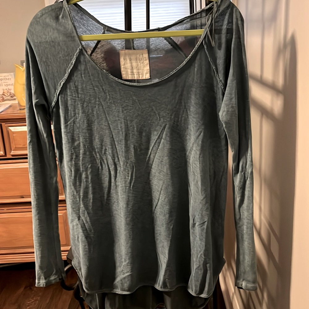 Free people long sleeve/tunic shirt —size small